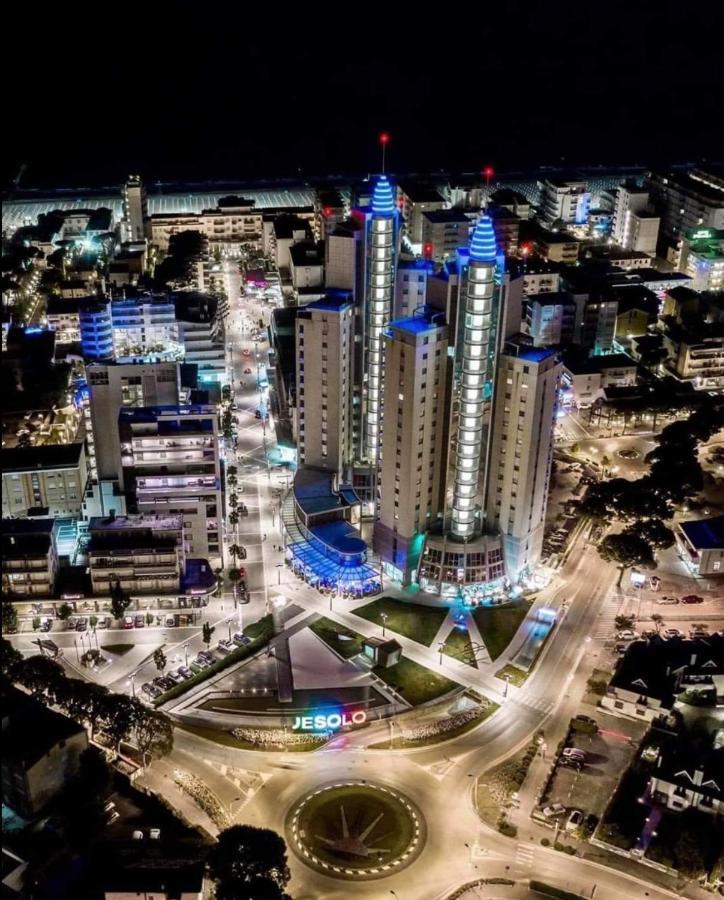 Appartamento Palma Carraro Immobiliare Jesolo - Family Apartments Kültér fotó