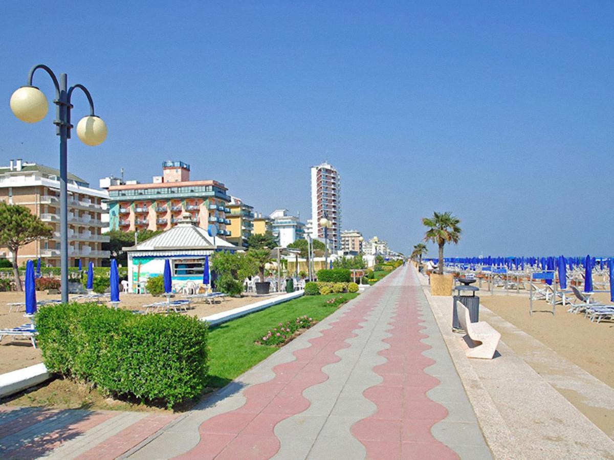 Appartamento Palma Carraro Immobiliare Jesolo - Family Apartments Kültér fotó